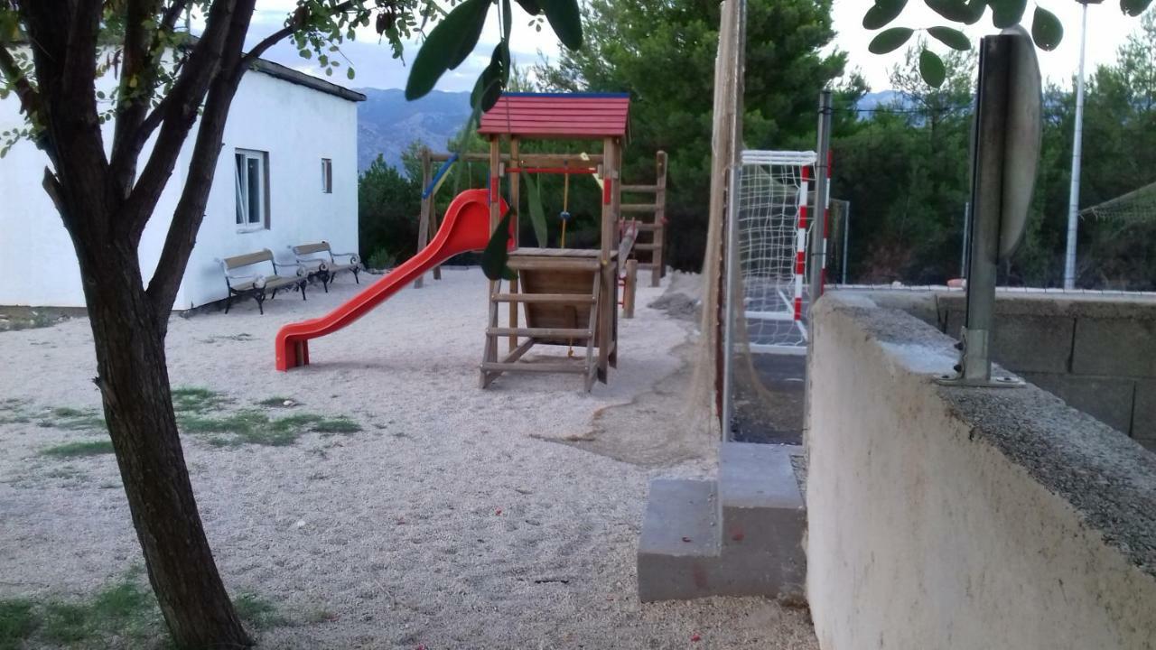 卢卡公寓 Ražanac 外观 照片